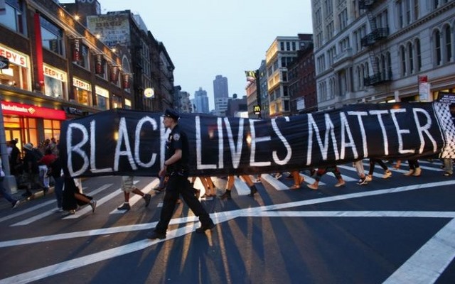 Giải mã 2 chữ "RB" kẻ bắn tỉa ở Dallas viết bằng máu - 2