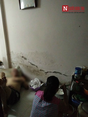 Căn nhà 10m2, 10 người ở và chuyện ăn ngủ phải canh giờ - 4