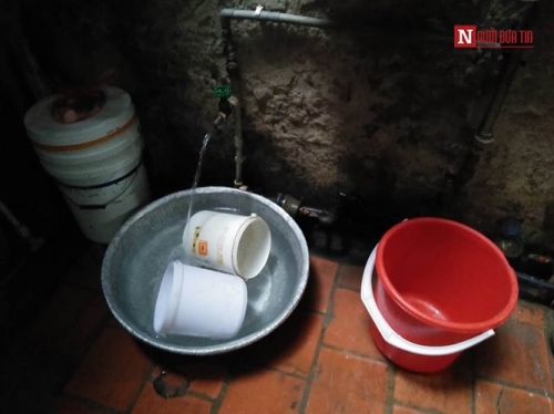 Căn nhà 10m2, 10 người ở và chuyện ăn ngủ phải canh giờ - 6