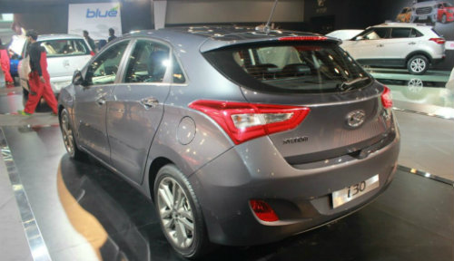 Hyundai i30 2017 lộ diện, nhiều cấu hình - 2