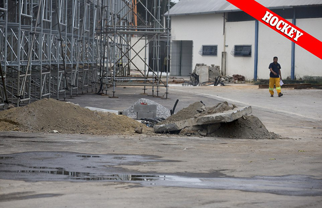 Cát, bê tông vẫn còn ngổn ngang tại các công trình sử dụng cho Olympic Rio 2016.
