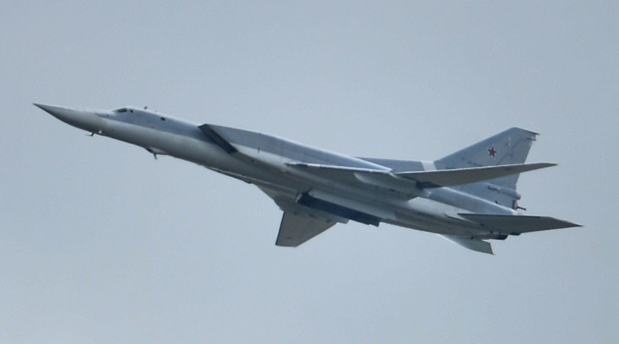 Nga điều 6 máy bay ném bom tầm xa ồ ạt diệt IS ở Syria - 1