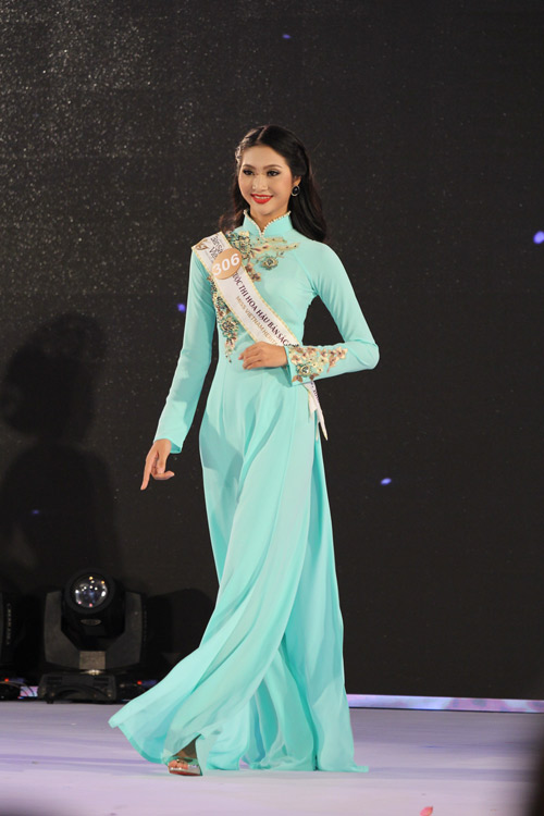 Lộ diện 15 mỹ nữ lọt vào vòng chung kết Hoa hậu Bản sắc Việt - 1