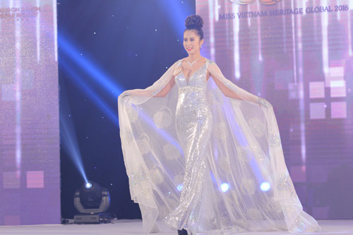 Lộ diện 15 mỹ nữ lọt vào vòng chung kết Hoa hậu Bản sắc Việt - 15