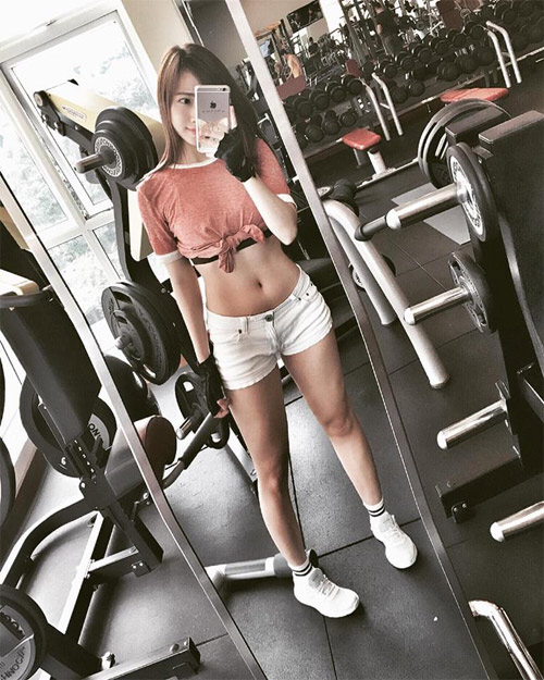 Loạt hot girl phòng gym Việt đạt chuẩn đẹp sexy mới - 15