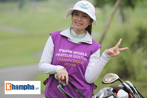 Golfer nữ vui mừng “thăng hoa giữa quần hùng” - 4