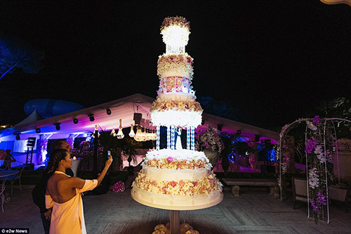 Đám cưới xa hoa con gái tỷ phú bất động sản Nga - 11