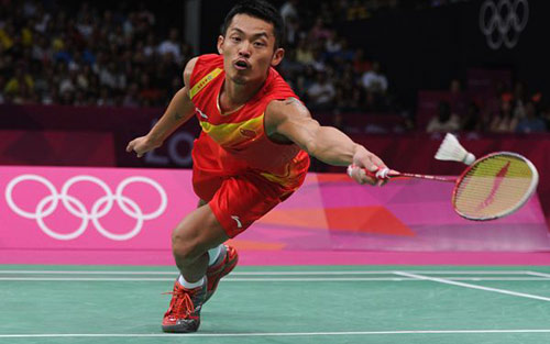 Chơi cầu lông trên bãi biển: Điên rồ hay phá cách - 1