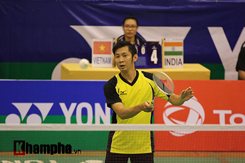 Tiến Minh bỏ cuộc ở vòng đầu giải cầu lông quốc tế 2016 - 1