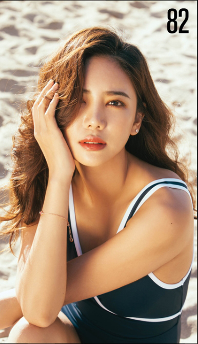 "Nữ hoàng phim 19+" mới gây sốt xứ kim chi - 2