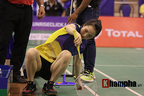 Bạn gái Tiến Minh khóc vì chấn thương, lo ngại Olympic - 2