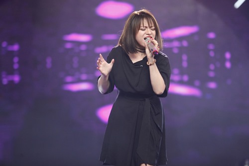 Cô gái xinh đẹp dân tộc Ba Na bị loại khỏi Vietnam Idol - 7