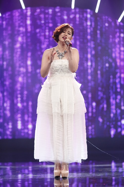 Cô gái xinh đẹp dân tộc Ba Na bị loại khỏi Vietnam Idol - 9