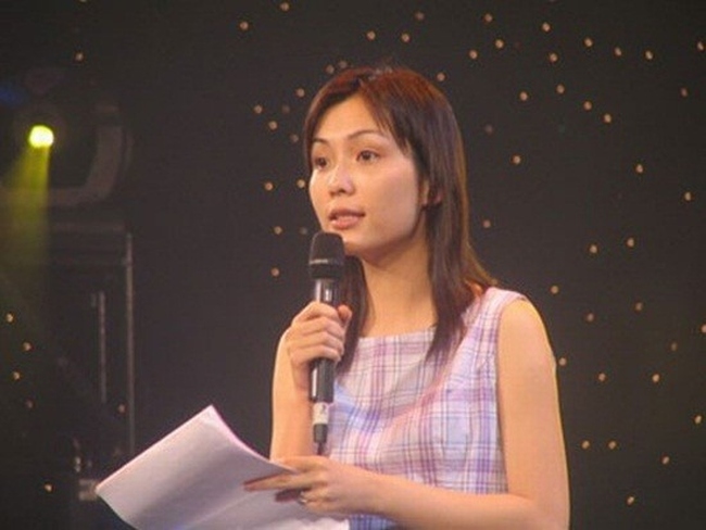 Trước năm 2006, Ngọc Linh là gương mặt MC gắn bó qua các chương trình ca nhạc, giải trí của VTV3 như: “Sao Mai điểm hẹn”, “Yo – cùng ước mơ xanh”, “Tạp chí MTV”… Sau này Ngọc Linh còn dẫn chương trình “Trò chơi âm nhạc” với MC Anh Tuấn.