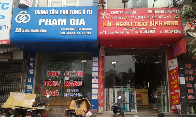 Mệt mỏi vì nhà hai số, phố hai tên - 1