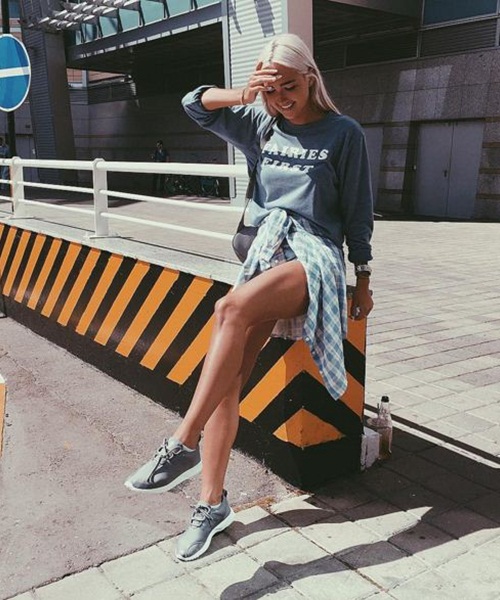 Da nâu sexy, mặc quần short jeans cũng đẹp! - 9