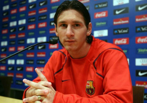 Kiểu tóc Messi: Từ thư sinh thành "tay chơi" số 1 - 1