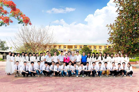 Chuyện chưa kể về lớp học trường huyện có 6 em trên 27 điểm - 3