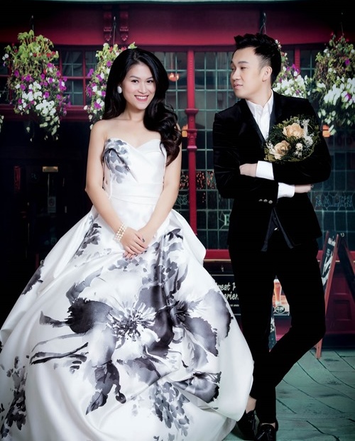Dương Triệu Vũ khoe &#34;ảnh cưới&#34; với Ngọc Thanh Tâm - 2