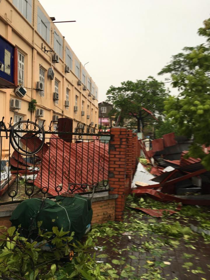 Bão số 1 càn quét, các tỉnh ven biển miền Bắc thiệt hại nặng nề - 20