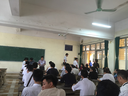 Hơn 2.500 thí sinh đã trúng tuyển Học viện Tài chính - 1