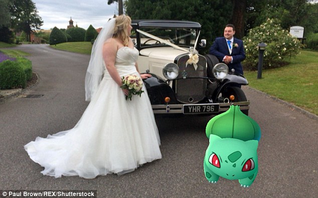 Cô dâu sửng sốt khi lễ cưới thành đấu trường Pokemon - 7