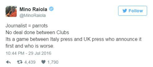 Pogba ký áo chụp hình với fan MU, Sir Alex sốt ruột - 3