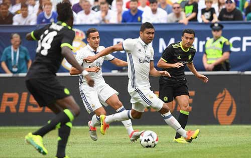 Real Madrid – Chelsea: Những phút cuối hú vía - 1