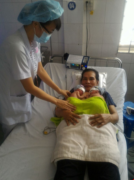 Mổ thành công sản phụ mang tam thai bị tiền sản giật nặng - 2