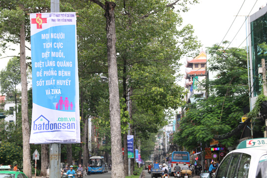 Băng rôn ở TP HCM nhầm lẫn tai hại - 4