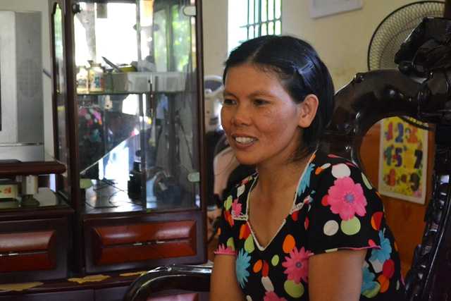 Bé trai ở Hải Dương đọc vanh vách khi không biết chữ - 2