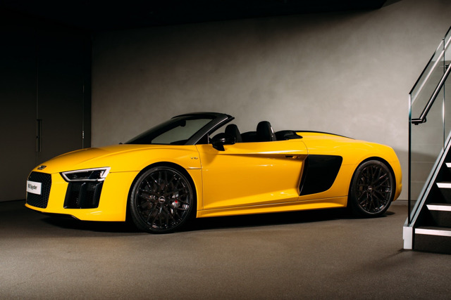 Công bố giá Audi R8 Spyder 2017 - 2