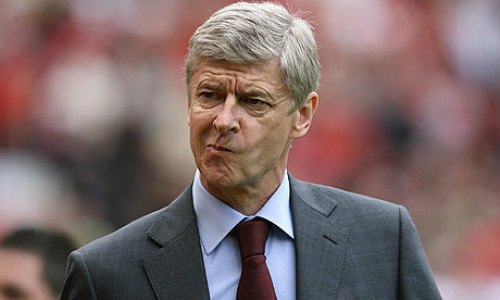 Arsenal liên tiếp hụt “sát thủ”: Đừng hà tiện nữa, Wenger! - 1