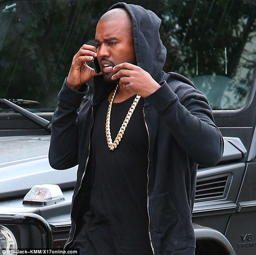 Kanye West phản ứng trước thương vụ Apple mua Tidal - 1