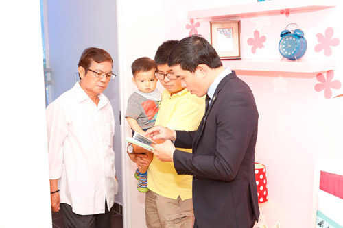 Khách trẻ khó cưỡng lại nhà “thông minh”, giá nhẹ - 4