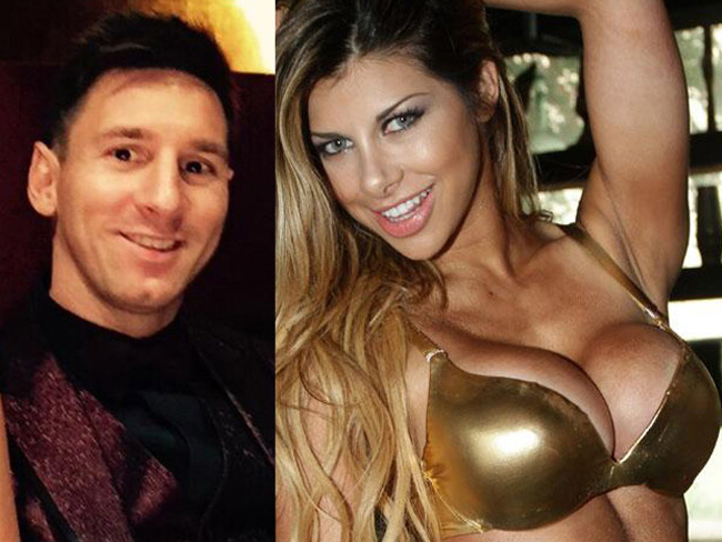 Mới đây, chân dài Xoana Gonzalez khơi lại chuyện tình một đêm với Messi nhiều năm trước trên truyền hình Peru. Cô nàng ngực khủng không ngại chê Messi “yếu như một xác chết trên giường”.