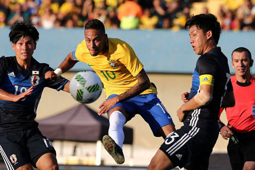 Brazil – Nam Phi: Chờ màn ra mắt của siêu sao Neymar - 1