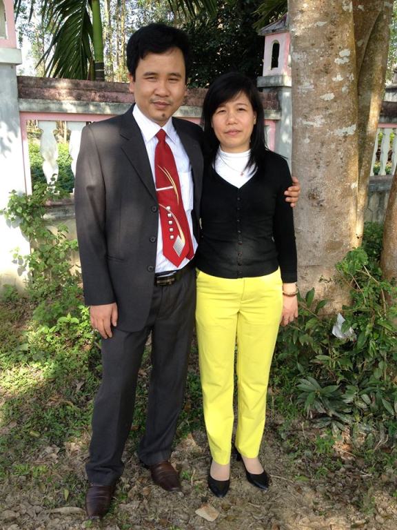 Chuyện tình thầy giáo mù lấy "học trò" làm vợ - 2