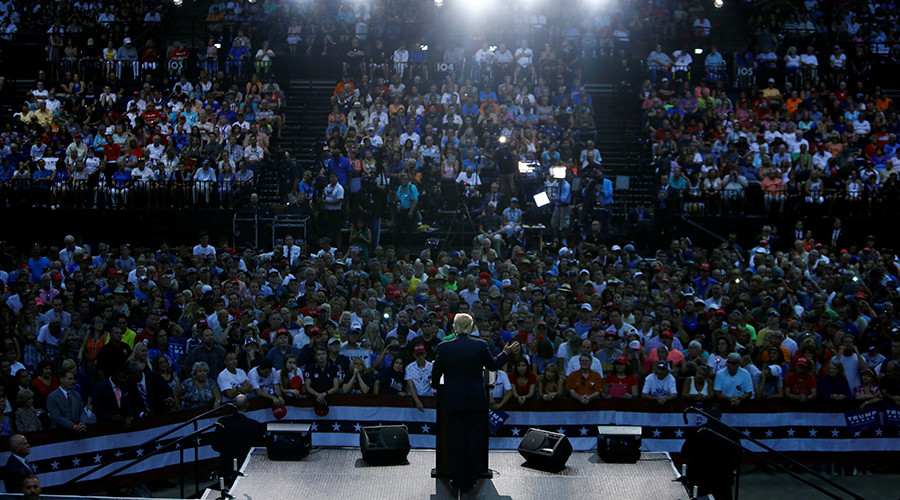 Tỉ phú Trump: Hillary Clinton là &#34;trùm&#34; IS - 2