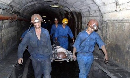 Đứt cáp trong hầm lò, 2 công nhân chết thảm - 1