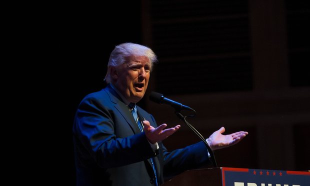 Donald Trump tự hại mình thế nào - 1