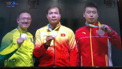 Tin nóng Olympic ngày 1: Bơi lội Hungary phá kỷ lục thế giới - 3