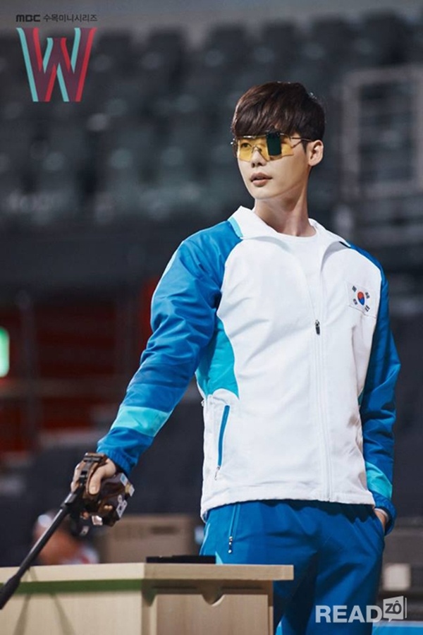 Dân mạng phát sốt vì xạ thủ số một trên màn ảnh - 3