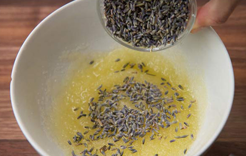 Cách làm kem tẩy tế bào chết đơn giản từ chanh với muối - 4