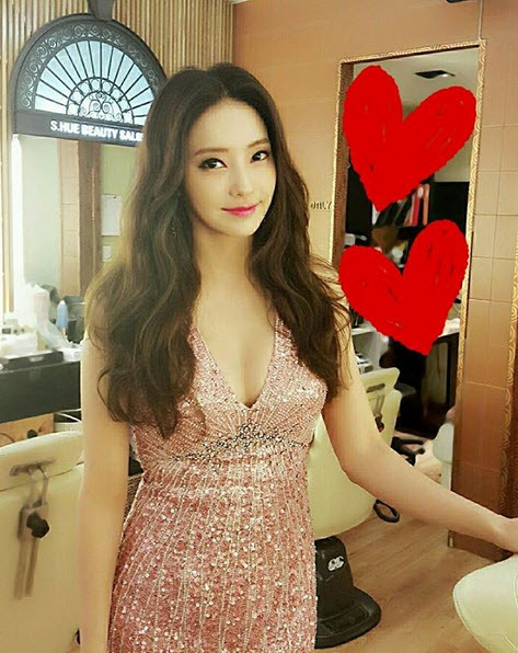 Cuộc sống của “búp bê" xứ Hàn được chồng tặng nhẫn 4 tỷ - 5