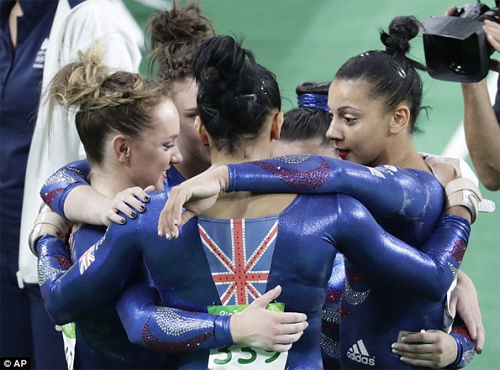 Vận động viên thể dục dụng cụ Mỹ mặc đẹp nhất Rio 2016 - 7