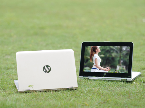 Ra mắt laptop “biến hình” HP Pavilion X360, chip Skylake - 1