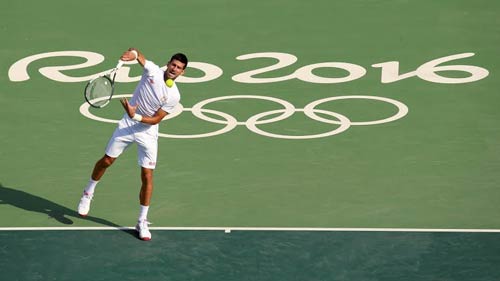 Olympic: Giọt nước mắt quyện mồ hôi của Djokovic - 1