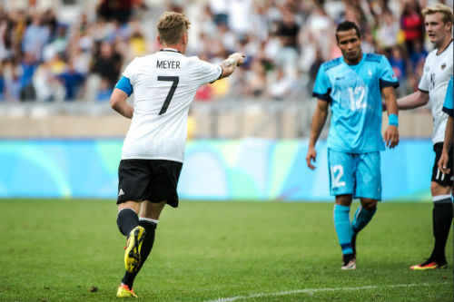 Đức - Fiji: "Ác mộng" 10 bàn thua - 1