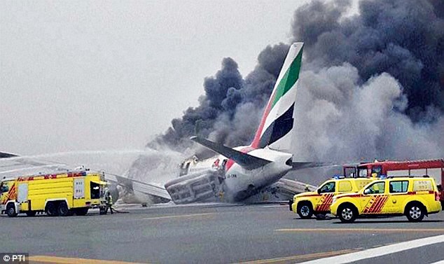 Trúng số 1 triệu USD sau khi thoát máy bay cháy ở Dubai - 1